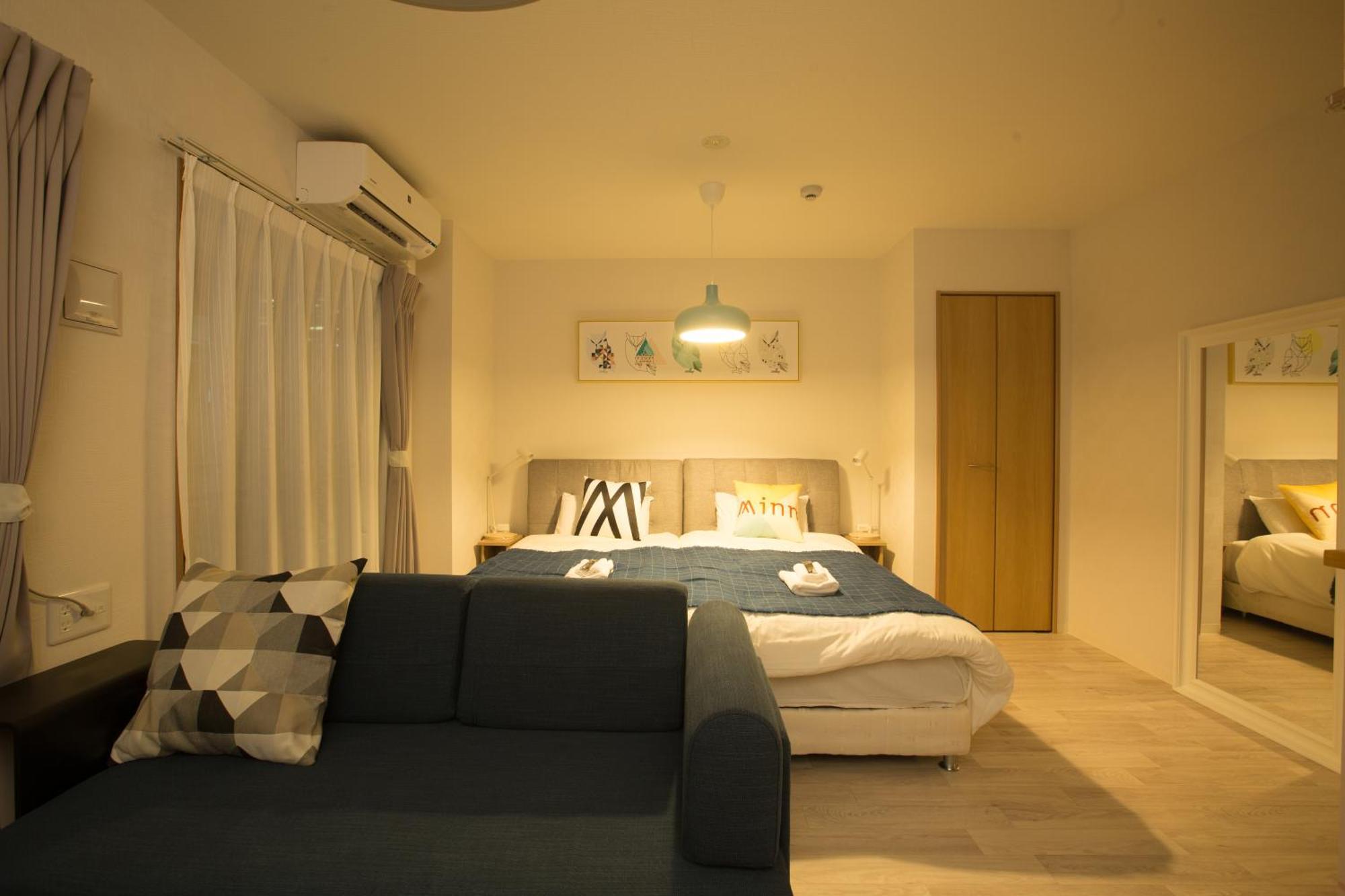 Апартаменти Sky Living Namba Осака Номер фото